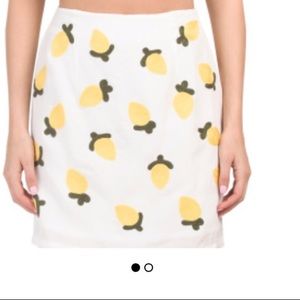 Lemon print skirt